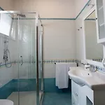 Tritone 4*
