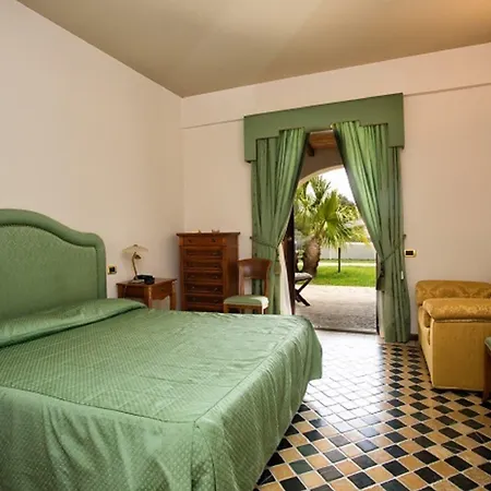 Hotel Tritone Lípara