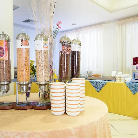 Tritone Hotel 4*