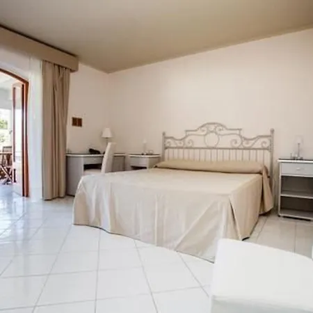 Hotel Tritone Lipari (Isola Lipari)