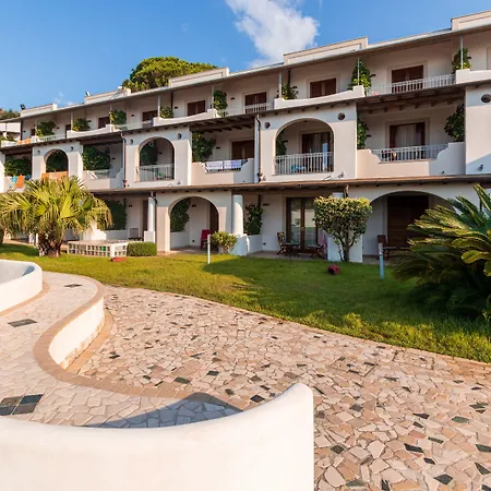 Tritone Hotel