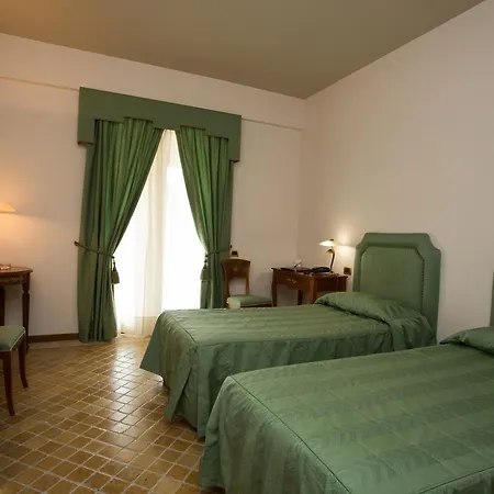 Tritone Hotel